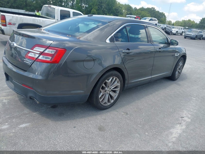 2017 FORD TAURUS auction photo 4
