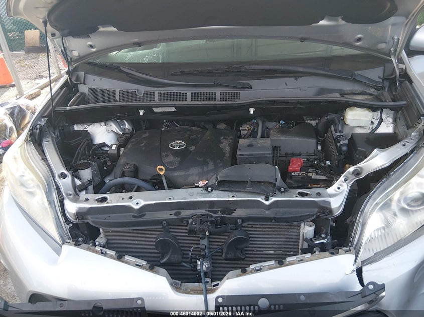 TOYOTA SIENNA 2020 VIN 5TDKZ3DC0LS035787