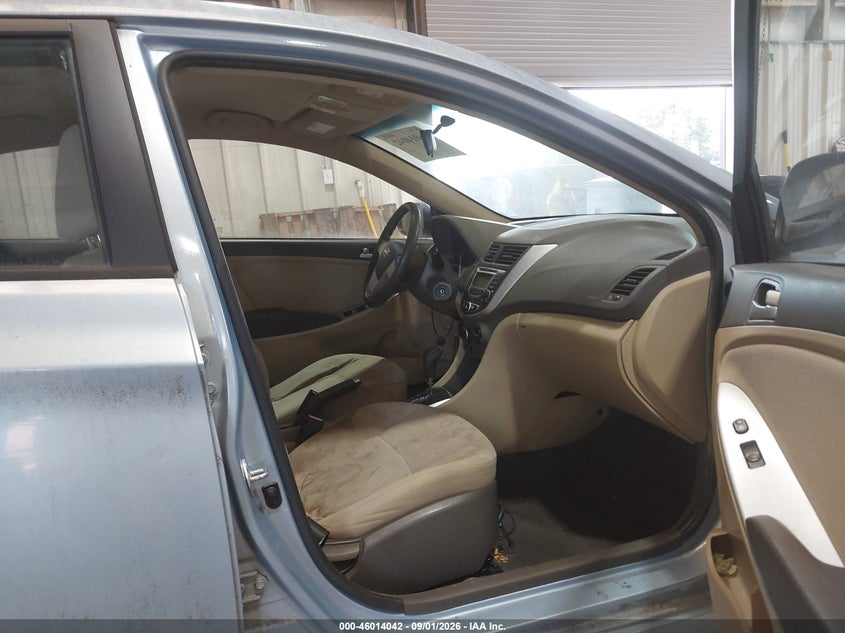 2013 HYUNDAI ACCENT auction photo 5