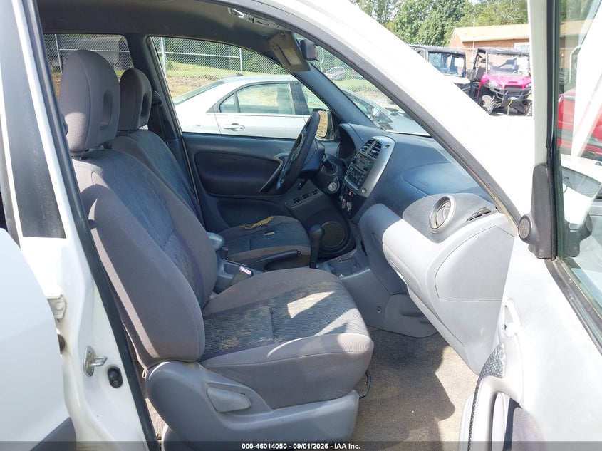 2001 TOYOTA RAV4 auction photo 5