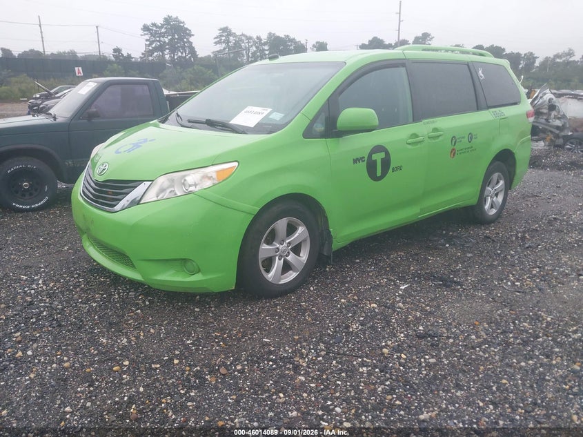 Vin: 5tdkk3dc5es465063, lot: 46513480, toyota sienna le v6 8 passenger 20142