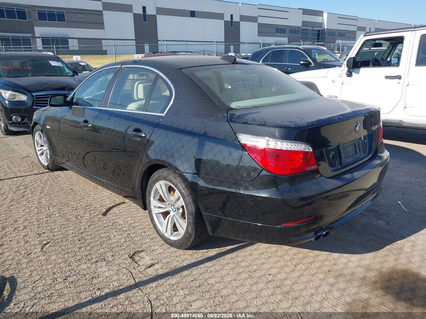 2010 BMW 528I auction photo 3