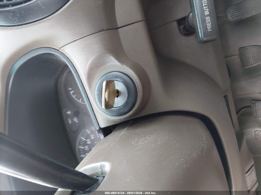 TOYOTA TUNDRA 2000 VIN 5TBJN3217YS123227
