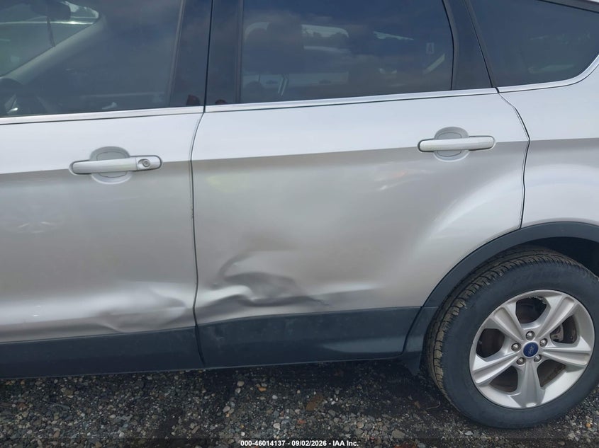 2015 FORD ESCAPE auction photo 6
