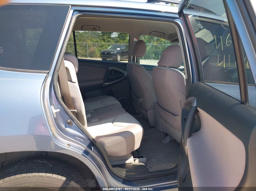 2006 TOYOTA RAV4 auction photo 8