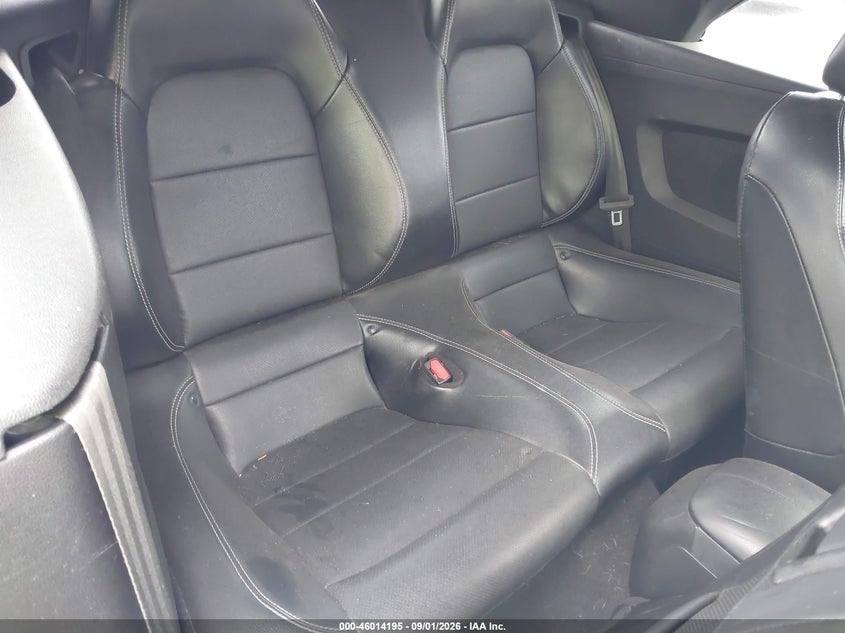 2021 FORD MUSTANG auction photo 8