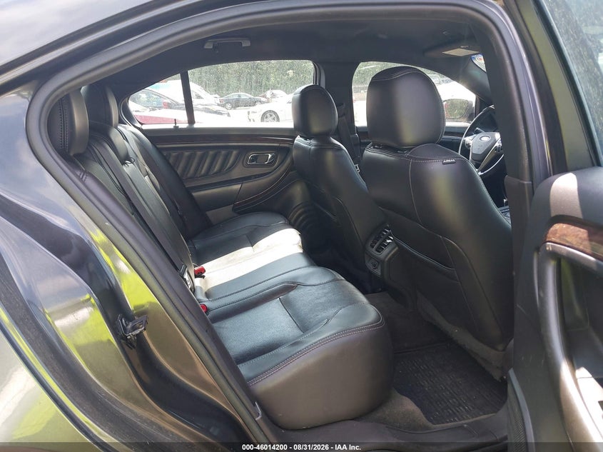 2015 FORD TAURUS auction photo 8