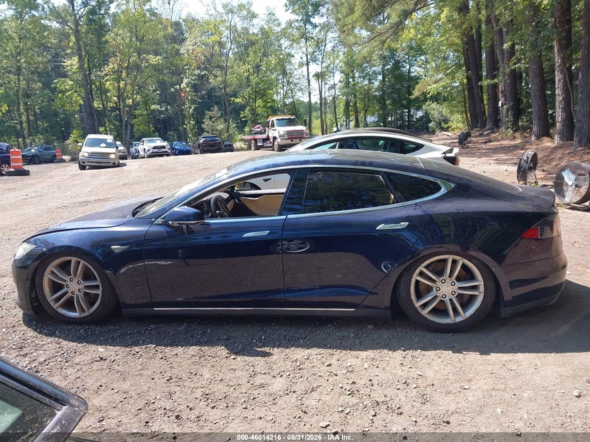 TESLA MODEL S 2015 VIN 5YJSA1H22FFP74892