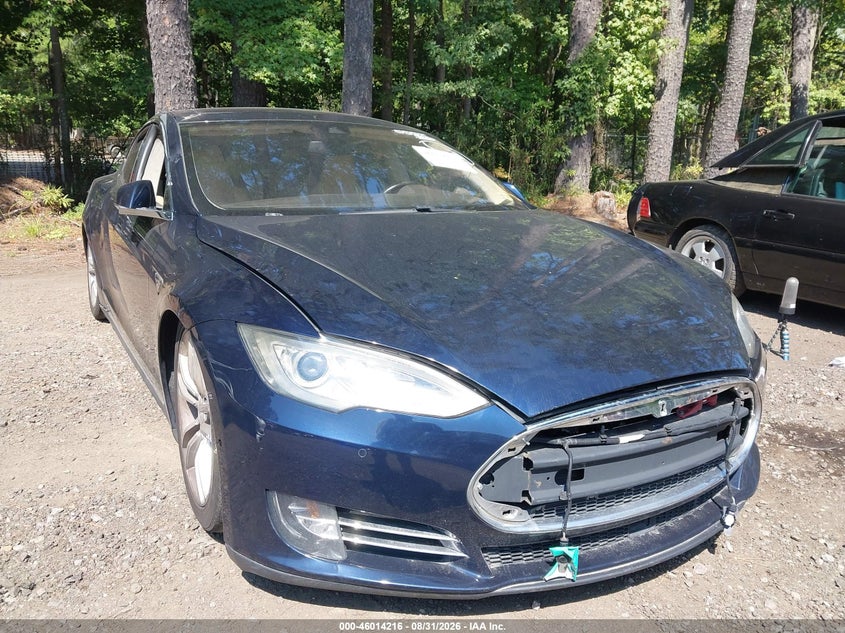 2015 TESLA MODEL S auction photo 6