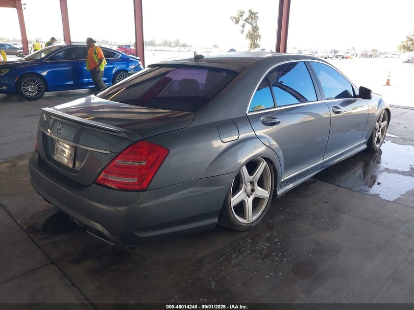 2009 MERCEDES-BENZ S 550 auction photo 4
