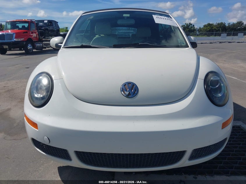 2007 VOLKSWAGEN NEW BEETLE auction photo 6
