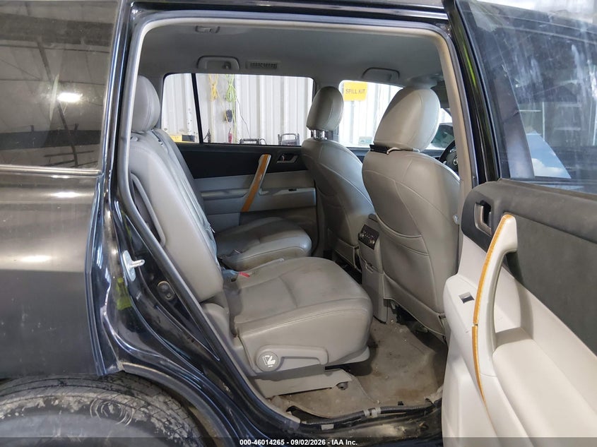 TOYOTA HIGHLANDER HYBRID 2008 VIN JTEEW41A282007515