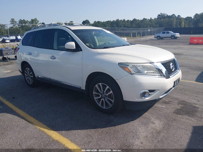 2016 NISSAN PATHFINDER auction photo 1