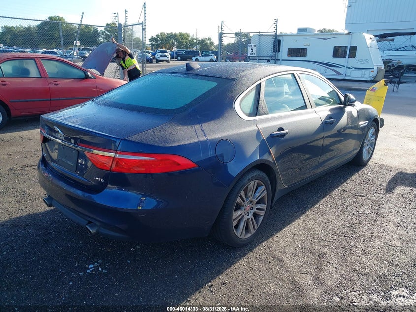 2016 JAGUAR XF auction photo 4