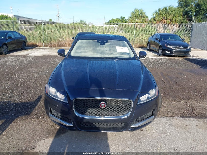 2016 JAGUAR XF auction photo 6