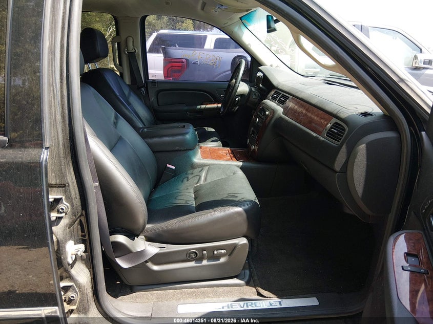 2009 CHEVROLET AVALANCHE 1500 auction photo 5