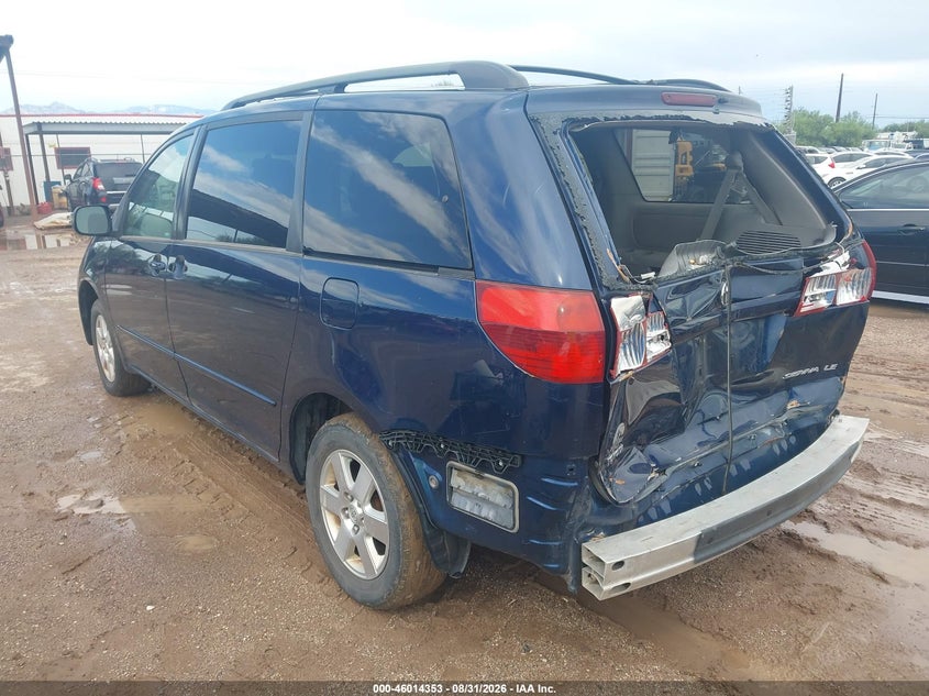 2005 TOYOTA SIENNA auction photo 3