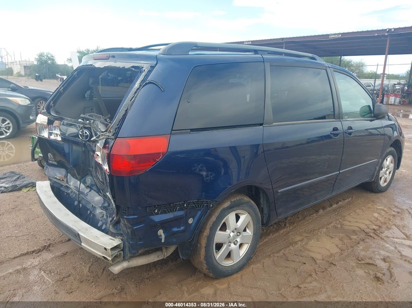 2005 TOYOTA SIENNA auction photo 4