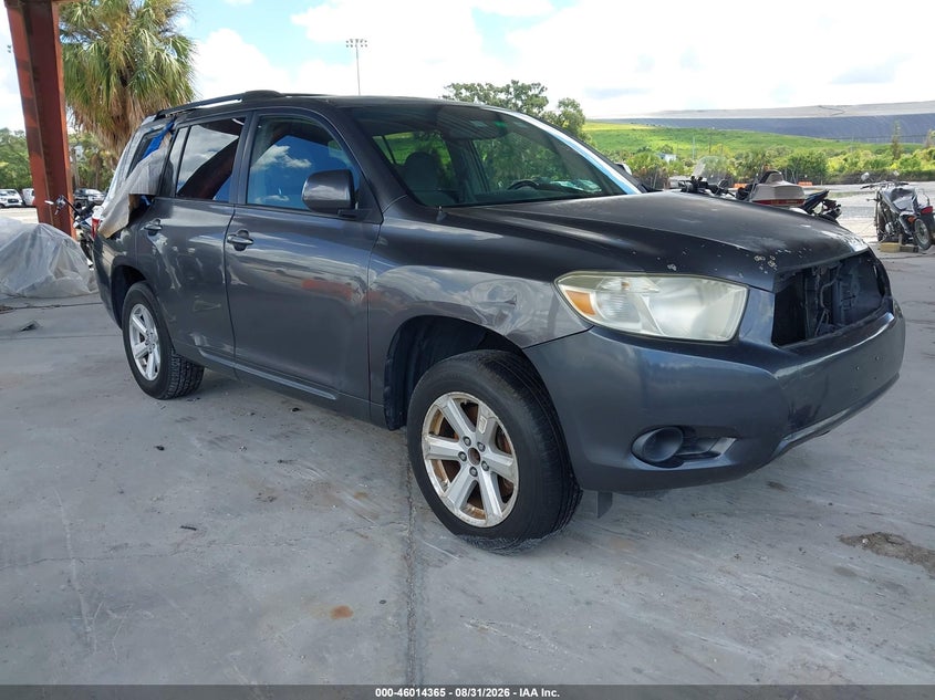 2010 TOYOTA HIGHLANDER auction photo 1