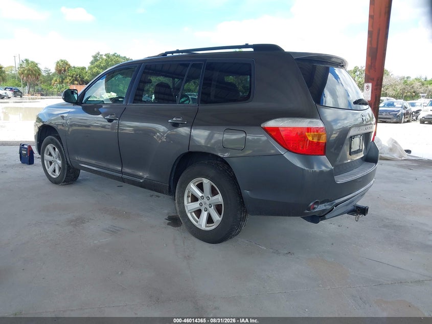 2010 TOYOTA HIGHLANDER auction photo 3