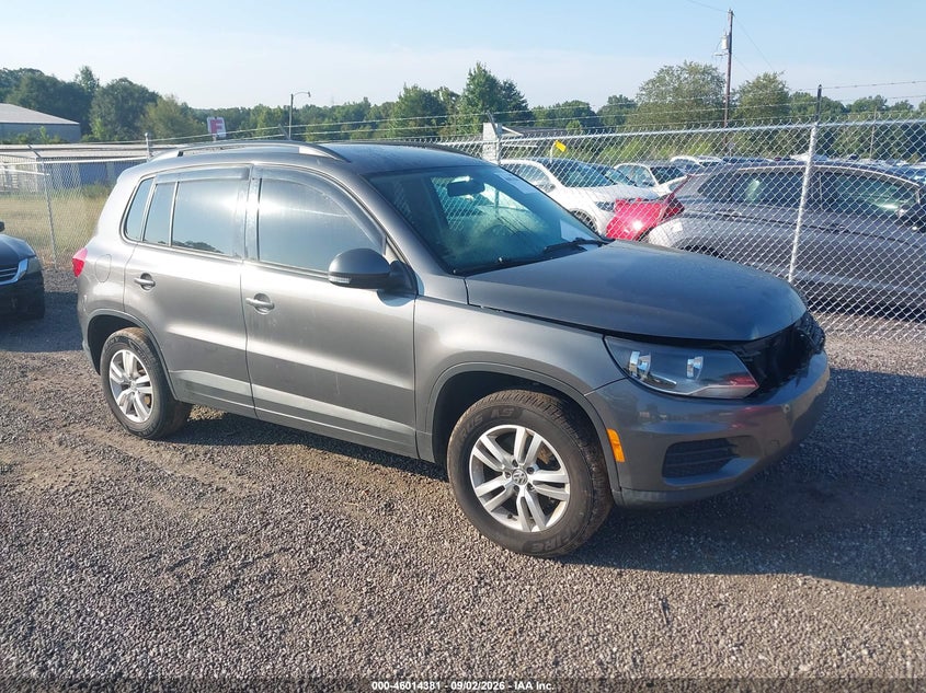 2015 VOLKSWAGEN TIGUAN auction photo 1