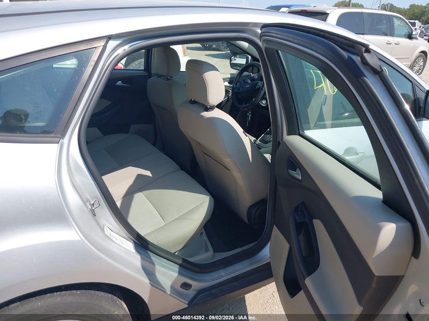 2018 FORD FOCUS auction photo 8