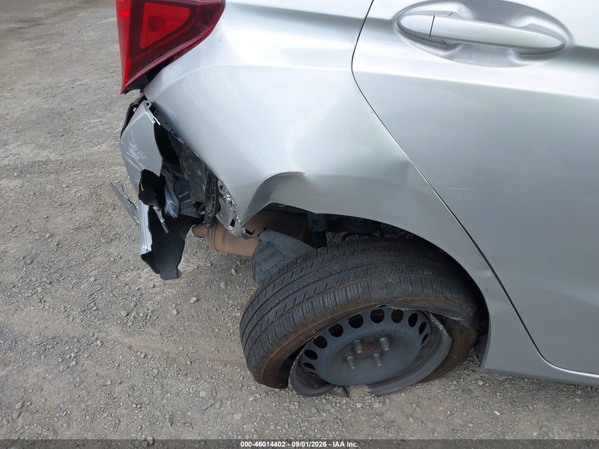 2016 HONDA FIT auction photo 6