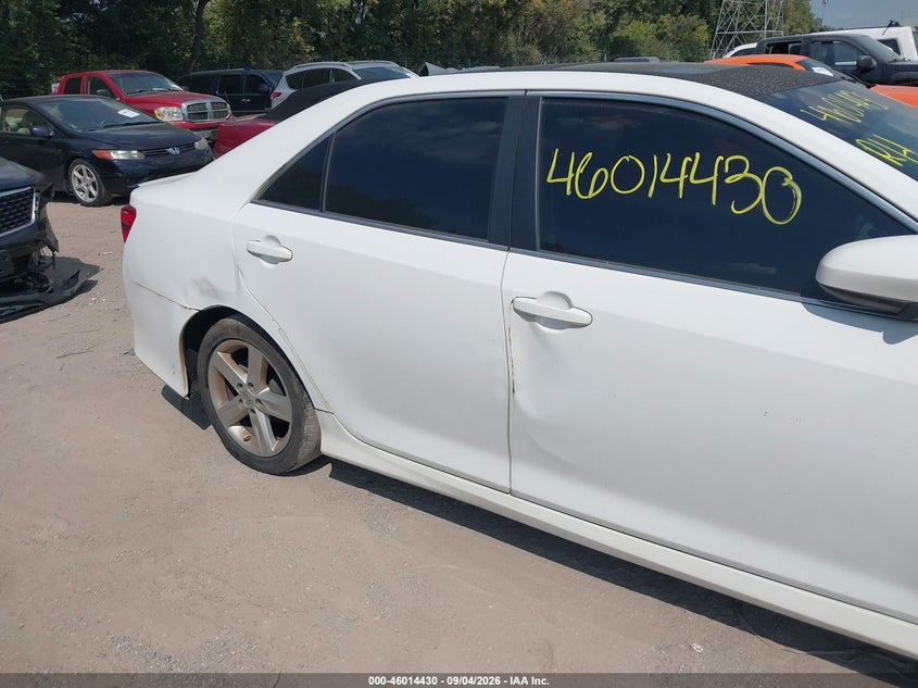 2014 TOYOTA CAMRY auction photo 6