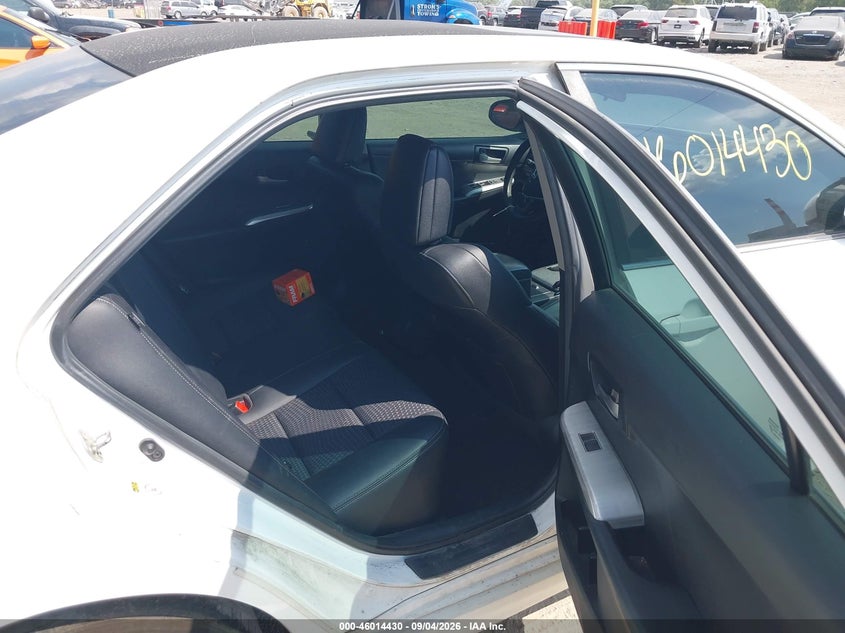 2014 TOYOTA CAMRY auction photo 8