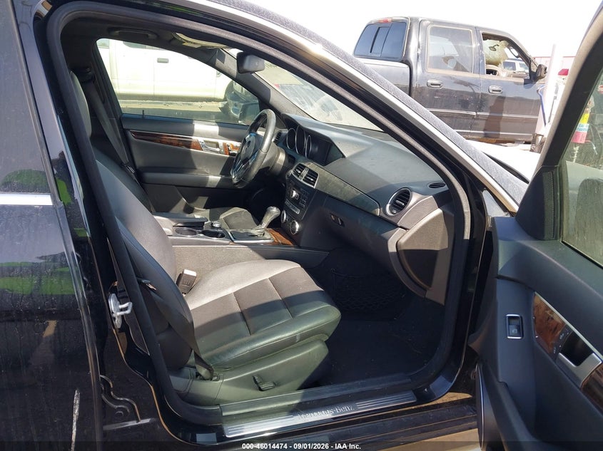 2013 MERCEDES-BENZ C 250 auction photo 5