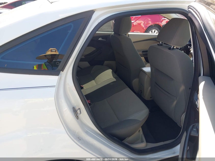 2014 FORD FOCUS auction photo 8