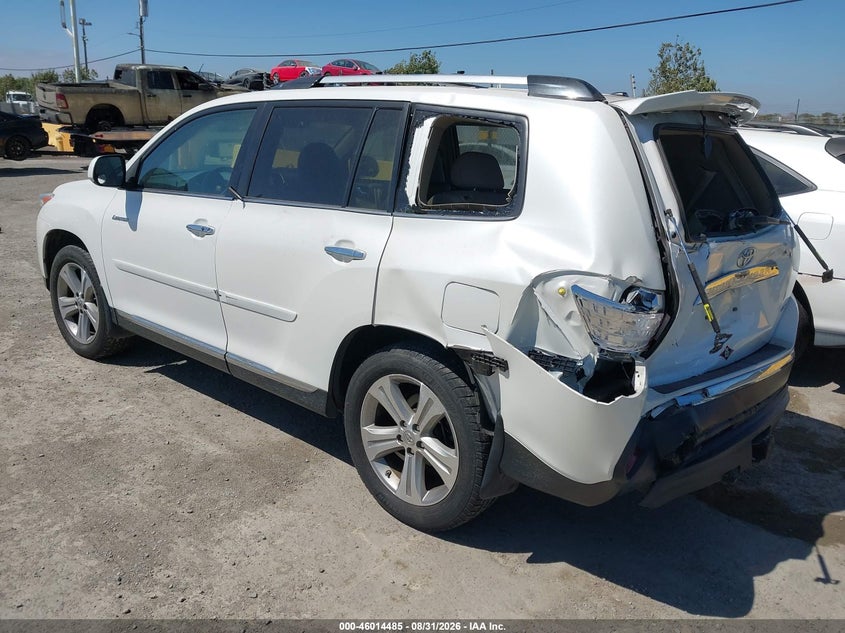 2013 TOYOTA HIGHLANDER auction photo 3