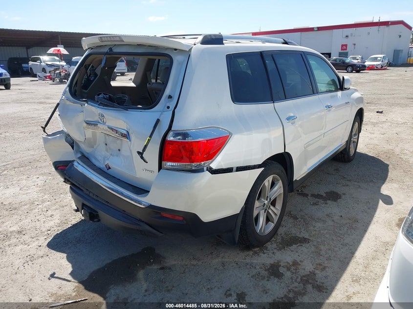 2013 TOYOTA HIGHLANDER auction photo 4