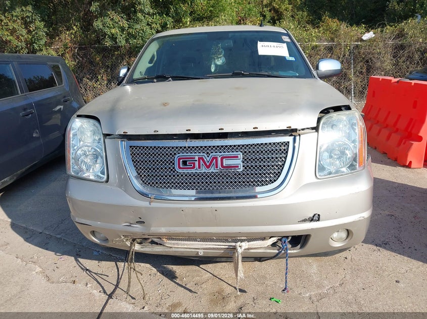 2013 GMC YUKON auction photo 6