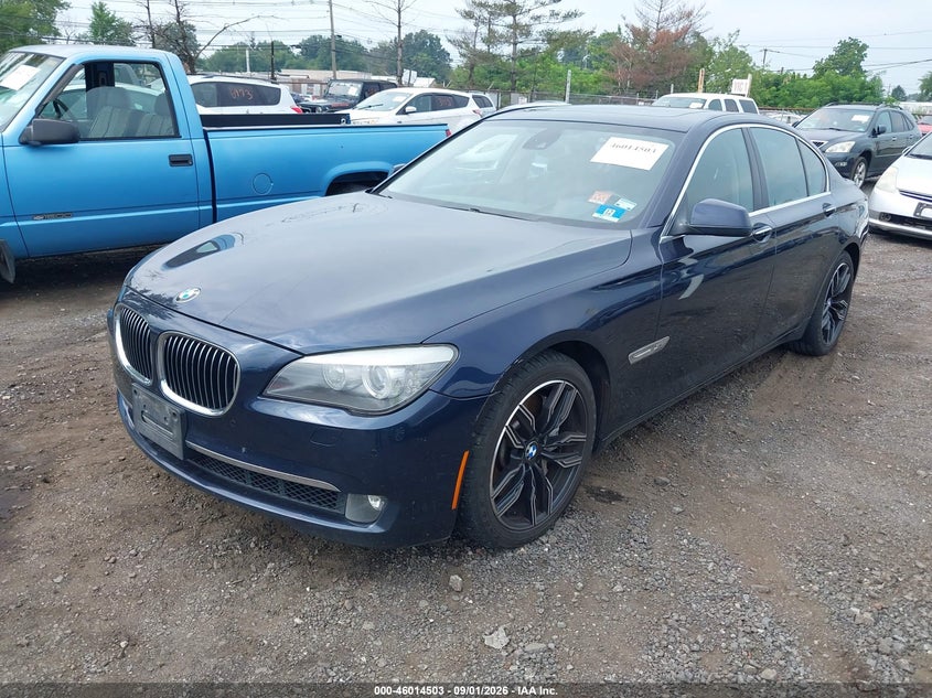 2012 BMW 750I auction photo 2