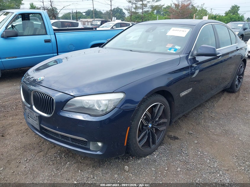 2012 BMW 750I auction photo 6