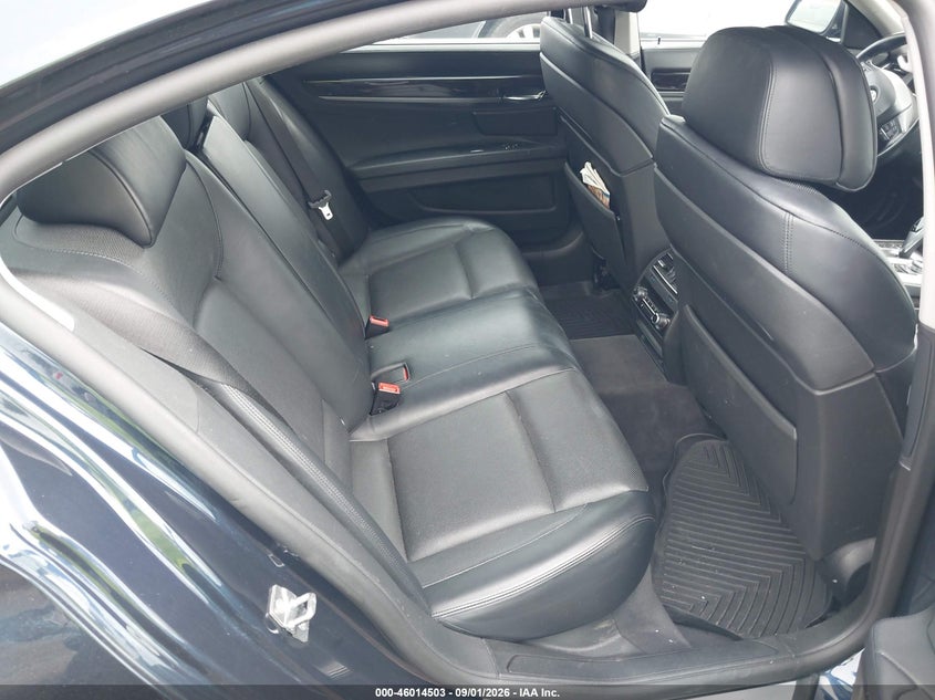2012 BMW 750I auction photo 8