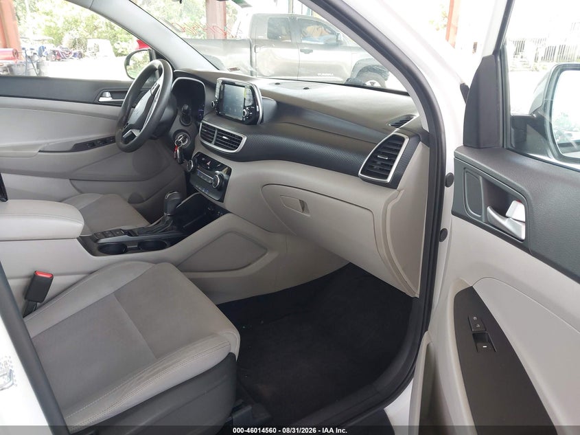 2019 HYUNDAI TUCSON auction photo 5