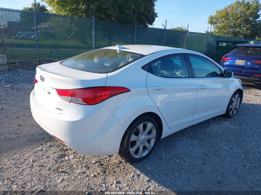 2011 HYUNDAI ELANTRA auction photo 4