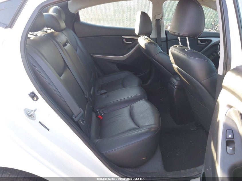 2011 HYUNDAI ELANTRA auction photo 8