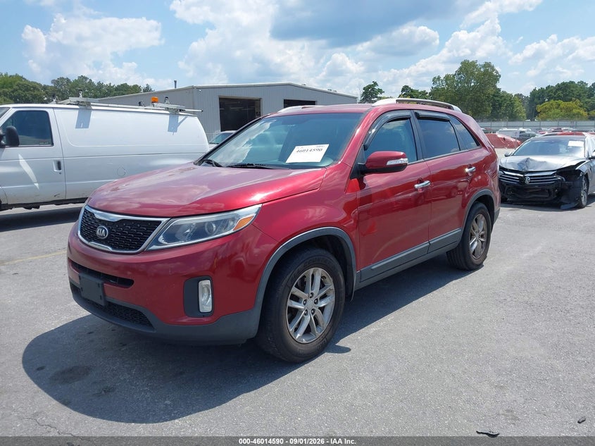 2014 KIA SORENTO auction photo 2
