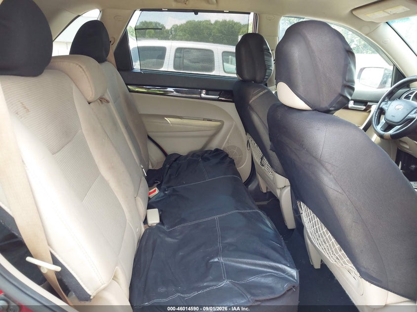 2014 KIA SORENTO auction photo 8