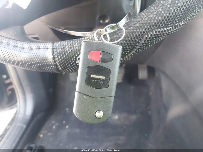 MAZDA MAZDA3 2013 VIN JM1BL1TF3D1764995
