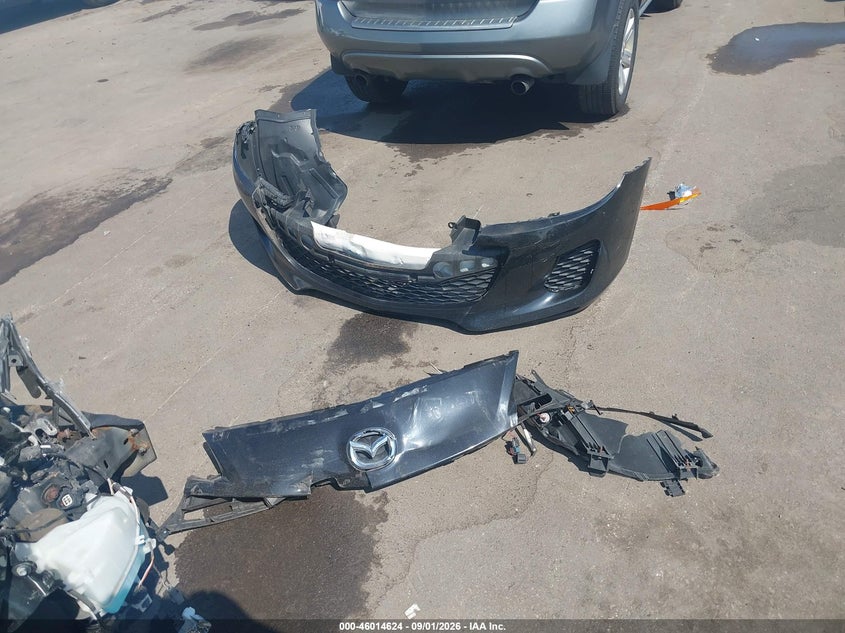 MAZDA MAZDA3 2013 VIN JM1BL1TF3D1764995