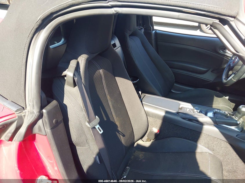 2018 FIAT 124 SPIDER auction photo 8