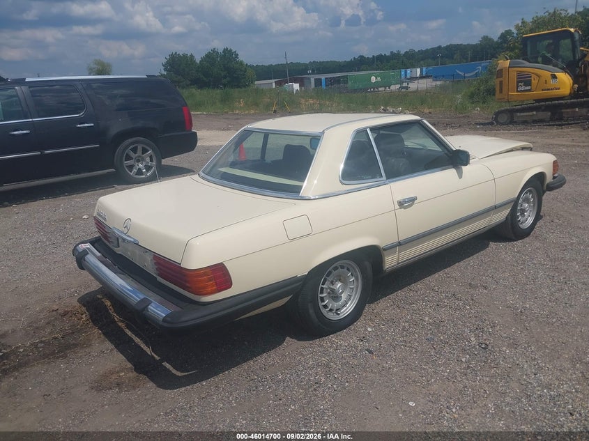 1983 MERCEDES-BENZ 380 auction photo 4