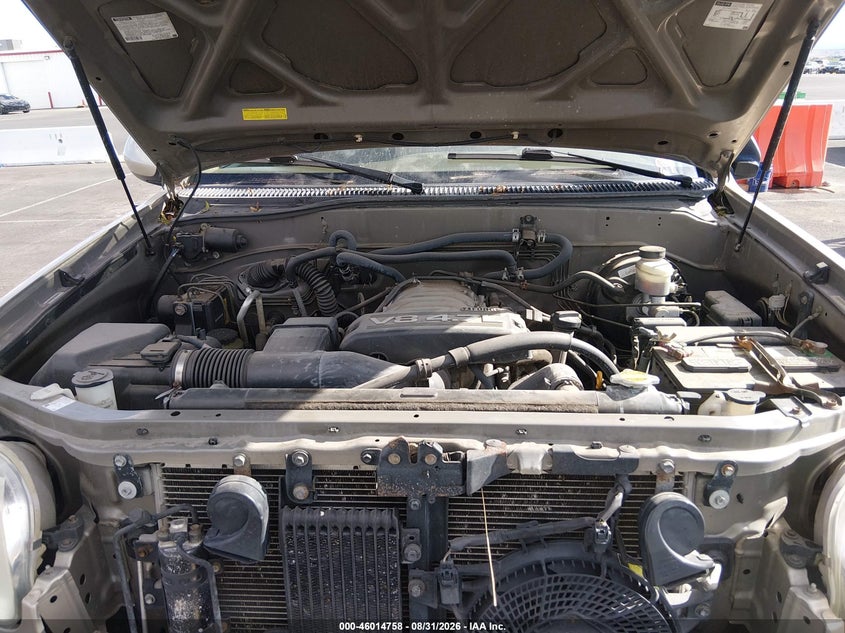 2004 TOYOTA SEQUOIA SPORT UTILITY VEHICLE 4.7L V-8 DOHC, 240HP