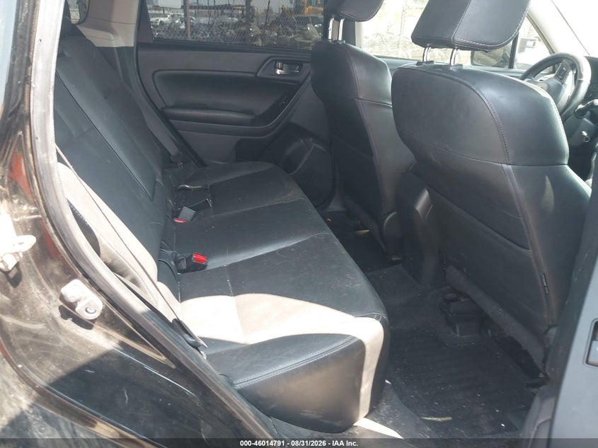 2016 SUBARU FORESTER auction photo 8