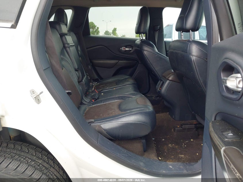 2014 JEEP CHEROKEE auction photo 8