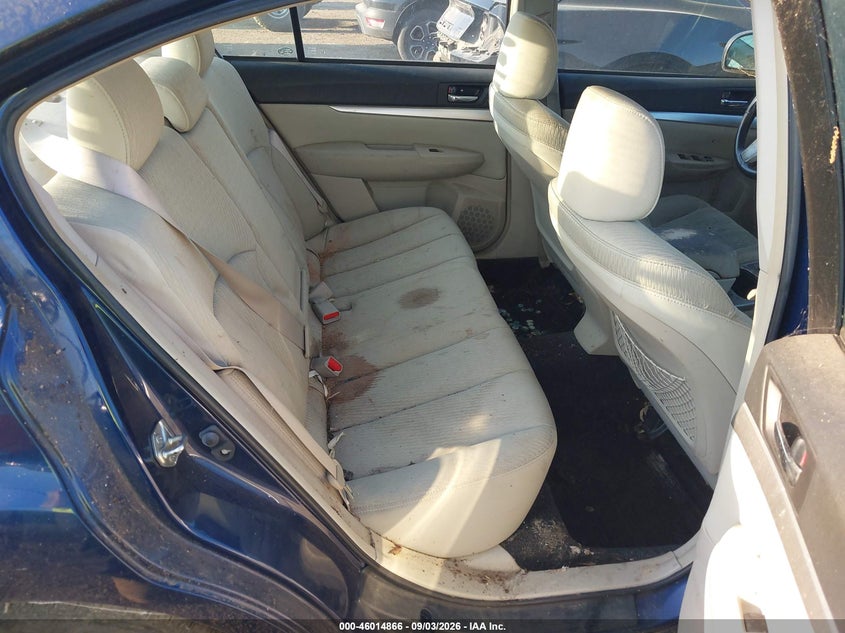 2011 SUBARU LEGACY auction photo 8